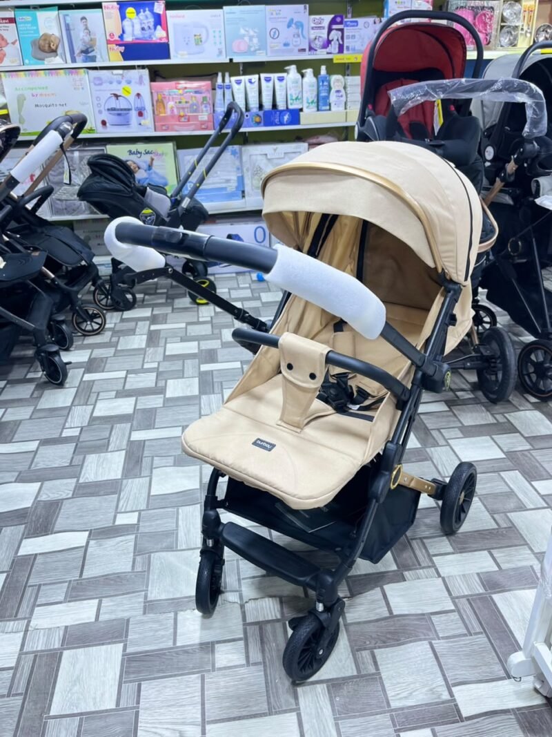 Poussette Bébé Pliable Beige – Canopy XXL, Assise Confortable et Panier de Rangement